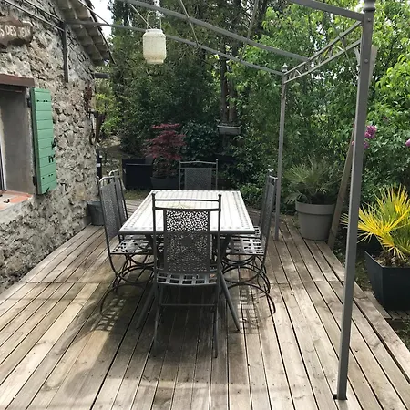 Gite Le Cabanon La Robine-Sur-Galabre Exterior foto